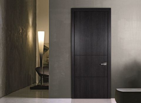 Puerta BR10-C02 de la línea Bari instalada en un ambiente