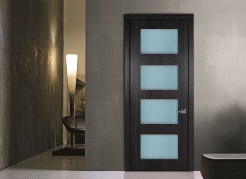 BR10-G02 door from the Bari line installed in a room
