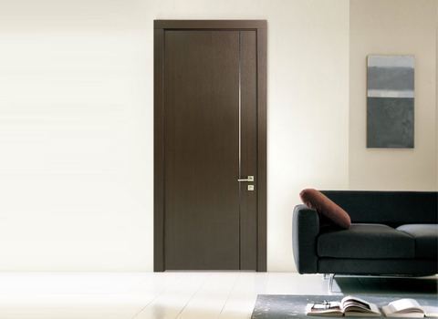 BR11-A04 door from the Bari line installed in a room