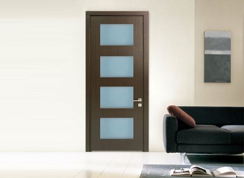 BR11-G02 door from the Bari line installed in a room
